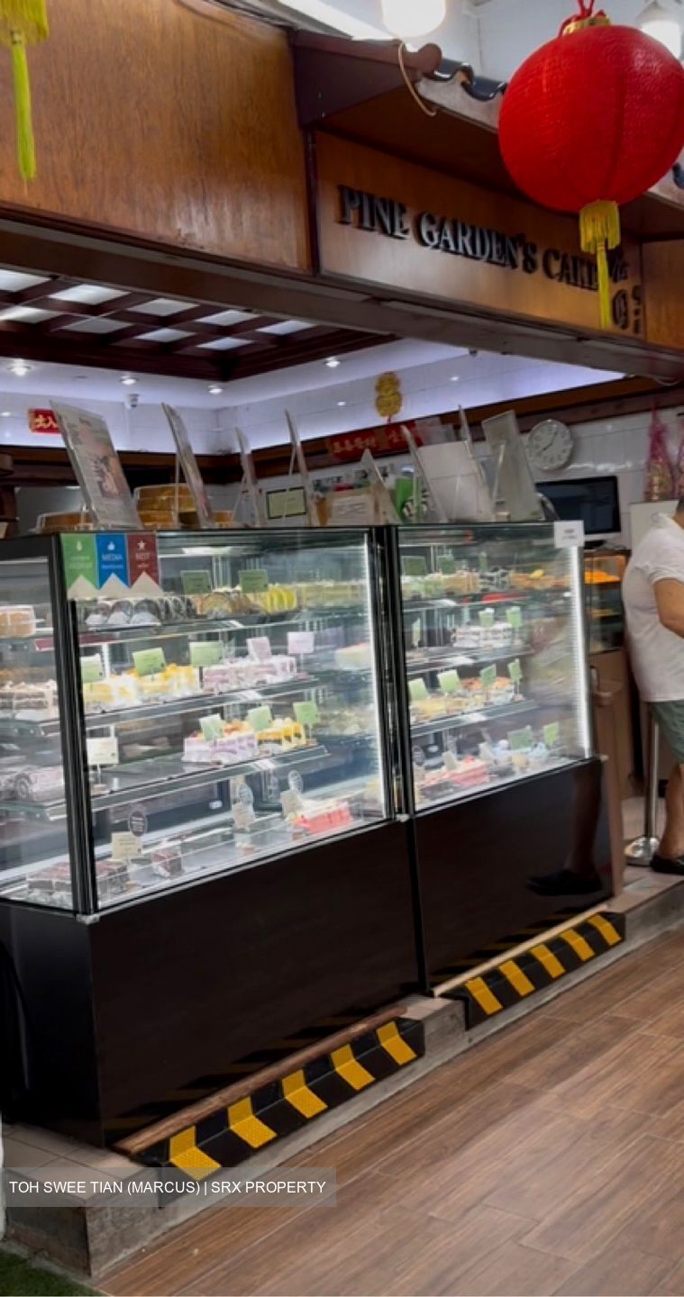 Cheng San Centre (D20), Shop House #594631681